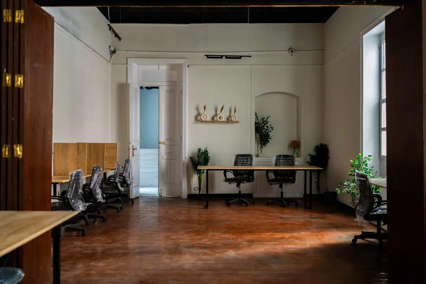 Corporate Private Suites in Alexandria